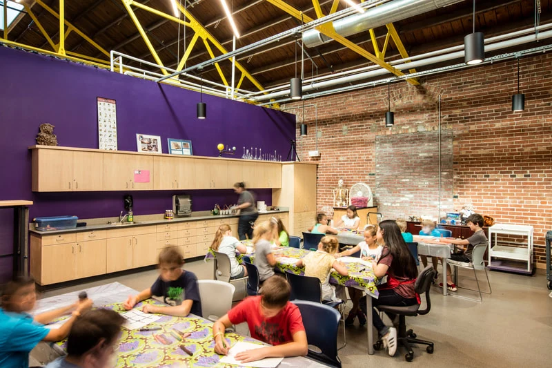 Leonardo's Education Annex — view 14